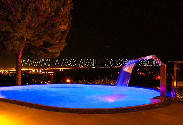 villa_singular_bendinat_max_mallorca_real_estate_puerto_portals_port_adriano_luxus_luxury_residence_private_property_first_class_location_macmallorca.com_for sale_property_06.jpg